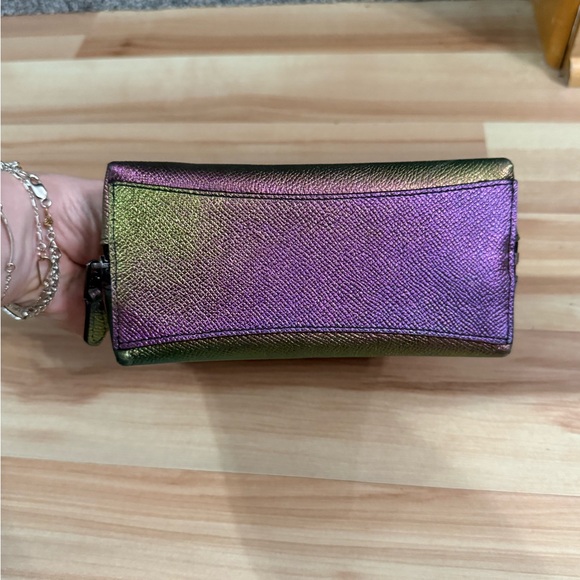Coach Hologram Irridescent Make up Case - Picture 6 of 11